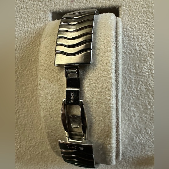 EBEL Classic 27mm Stainless Steel Bracelet with MOP Diamond Dial 9256f21/9925 - Picture 7 of 12